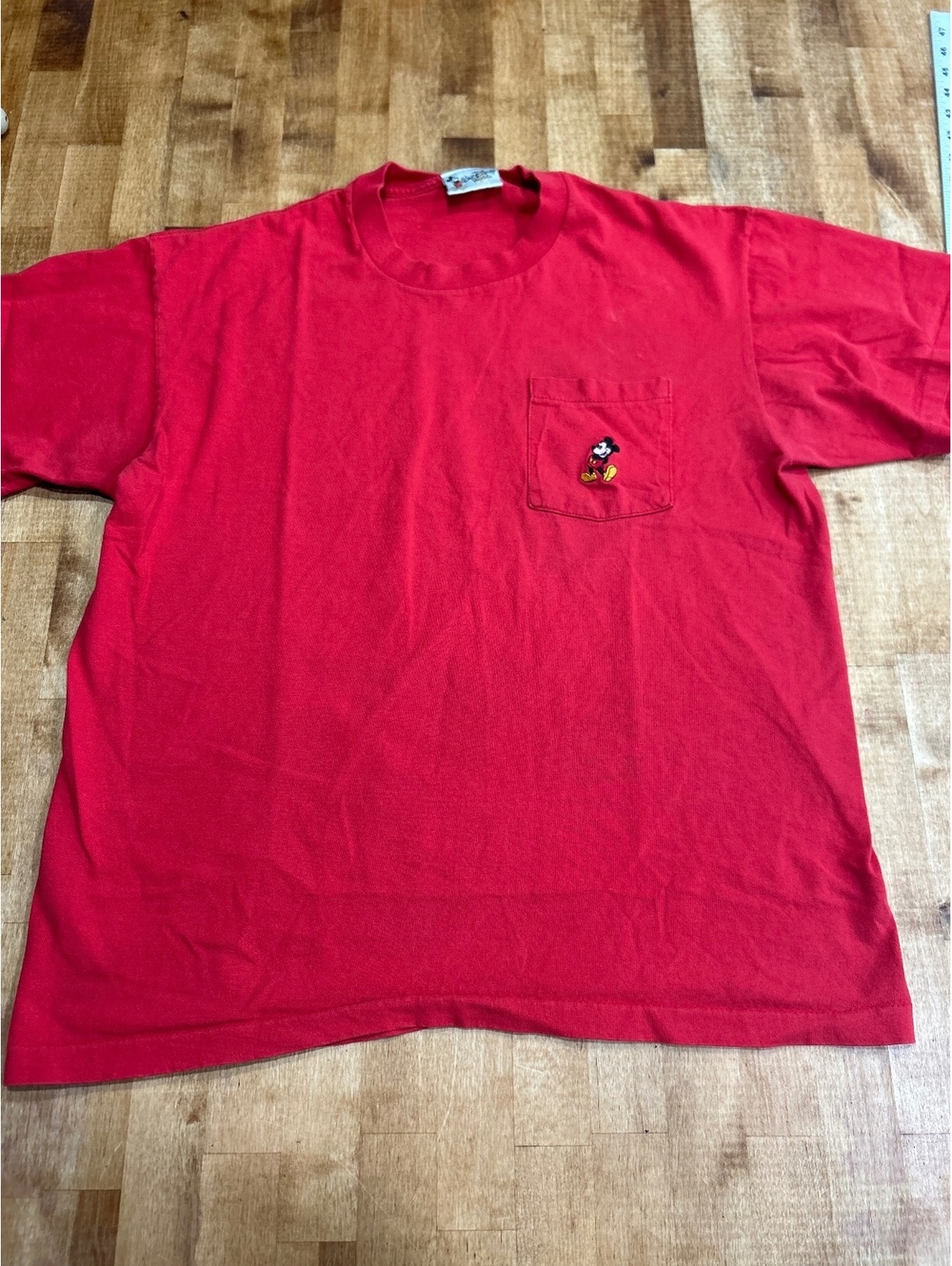 Vintage Walt Disney World Red Mickey Mouse Pocket T-Shirt